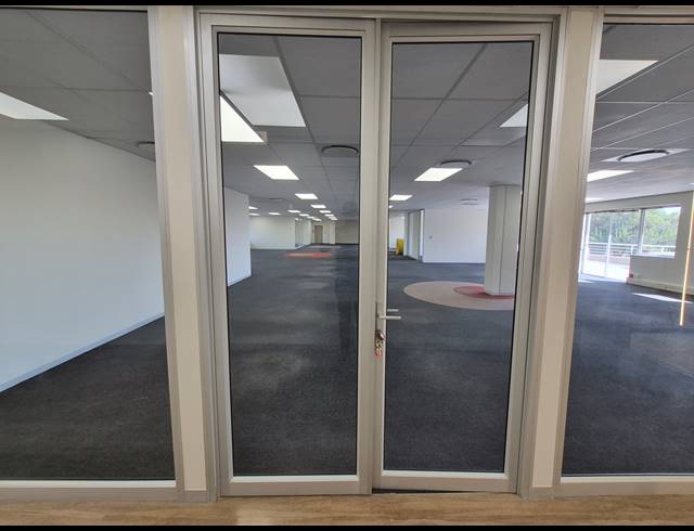 559M² OFFICE TO LET IN WOODMEAD